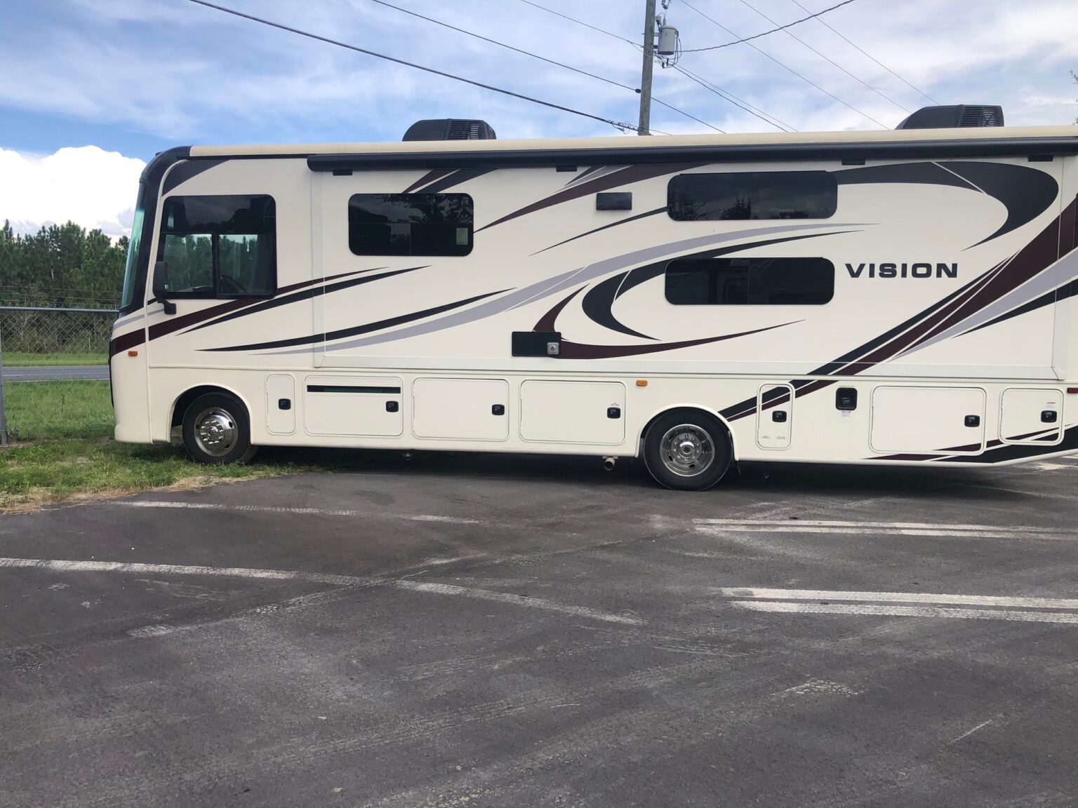 2021 Entegra Vision | Legacy RV Rentals II LLC